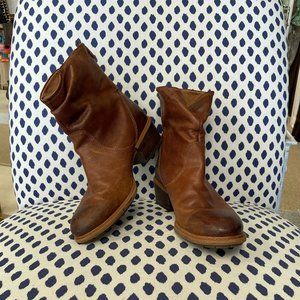 Timberland Brown boots size 7